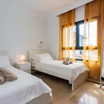 Sara Willa Playa Blanca (Lanzarote)